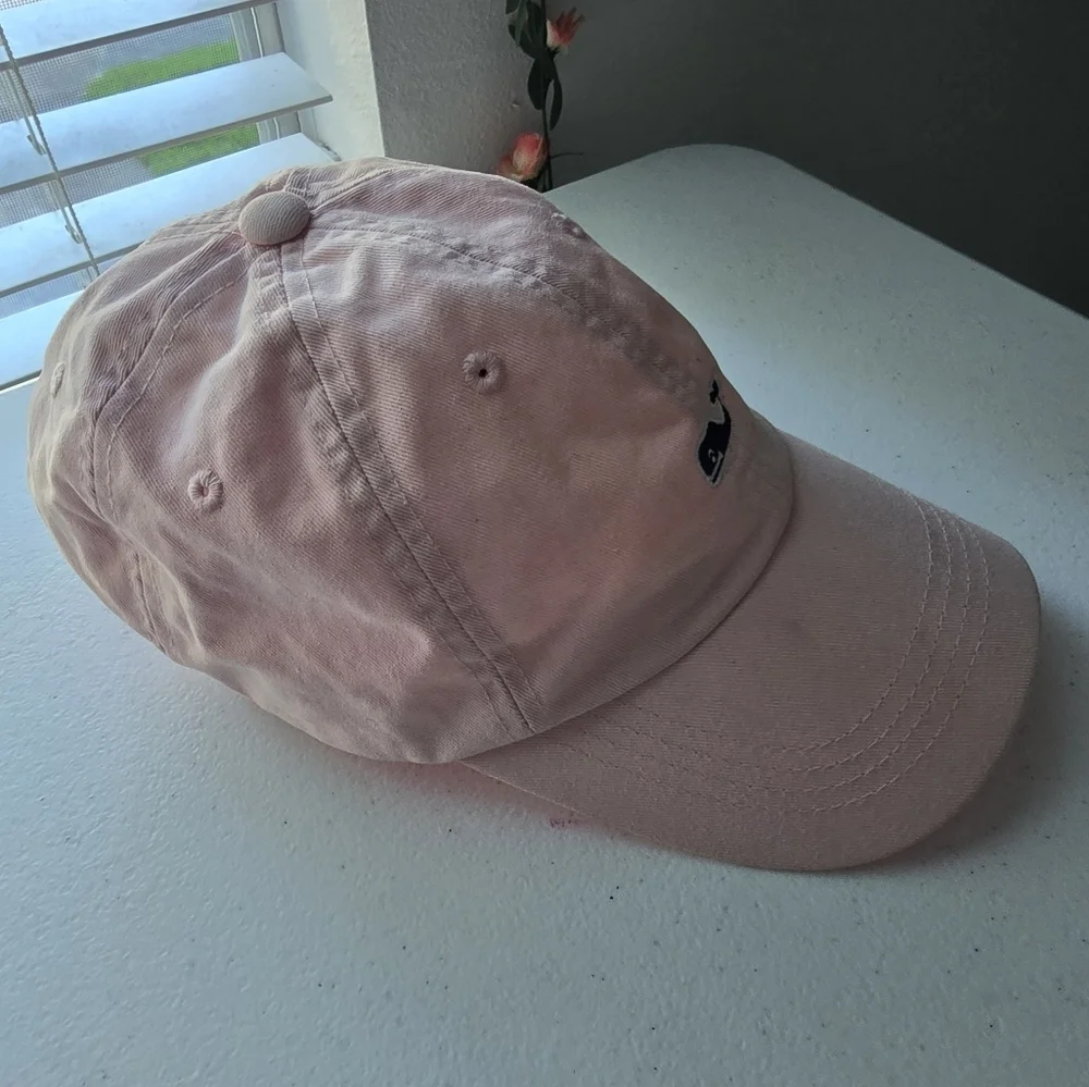 Vineyard Vines pink womens trucker cap hat snap back one size embroidered cap
